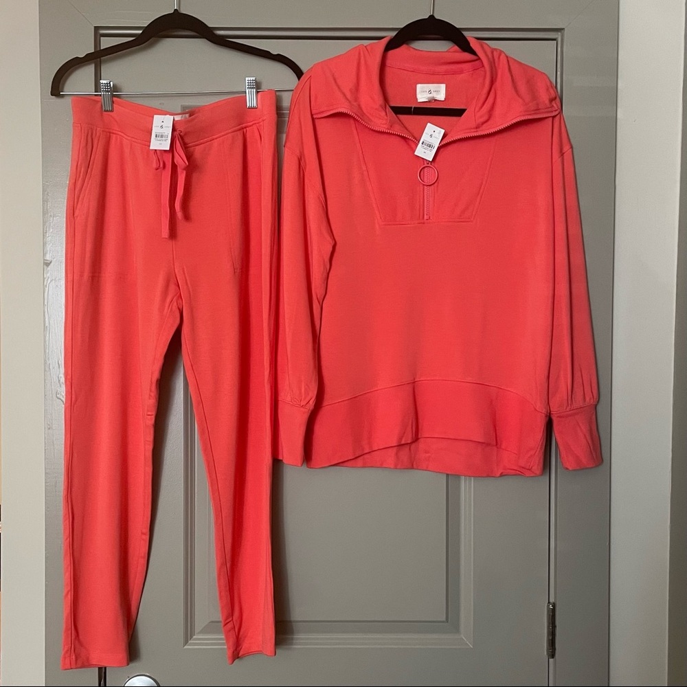 Lou & Grey signature soft zip top and sweatpants